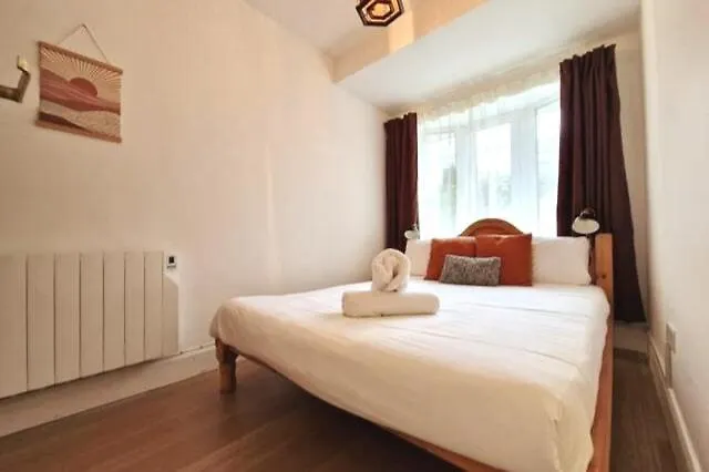 Appartement Charming Canal-view In Galways Cultural Heart Galway